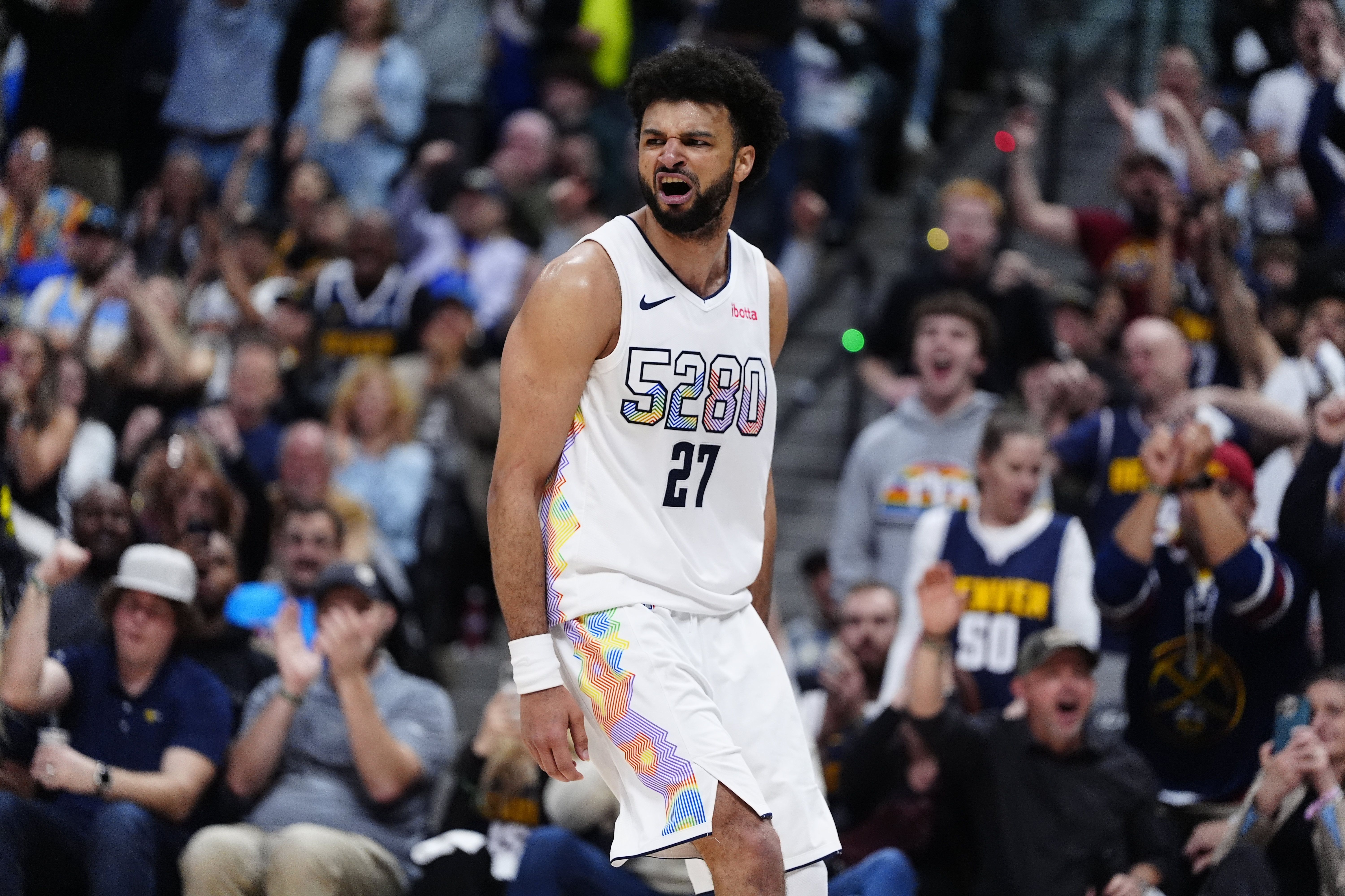  穆雷连续五场比赛得分超过锐不可当，阿森纳不断突破！