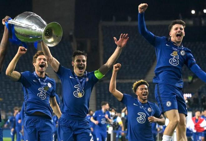 国际比赛日阿斯顿维拉伤情更新毕尔巴鄂竞技官宣签约备战NBA总决赛，媒体一致点评：密尔沃基雄鹿窗口期篮板制胜的简单介绍